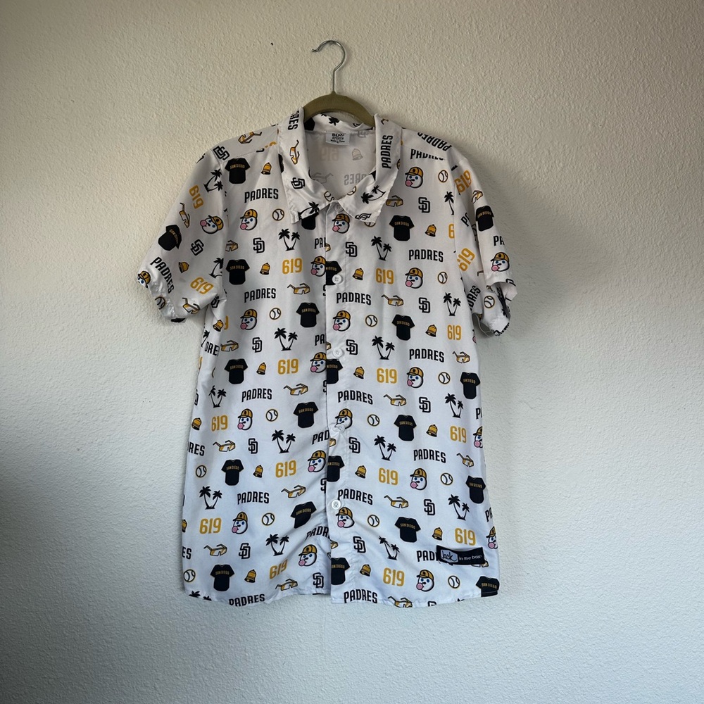 Padres White  619 SD Palm Trees Button DownWhite Graphic Shirt Unisex Adult M